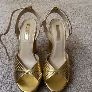 Lilliana gold platform heels